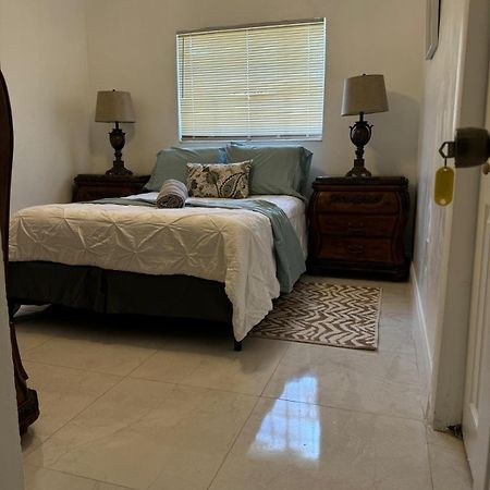 Ludge By Miami Airport Hostel Εξωτερικό φωτογραφία