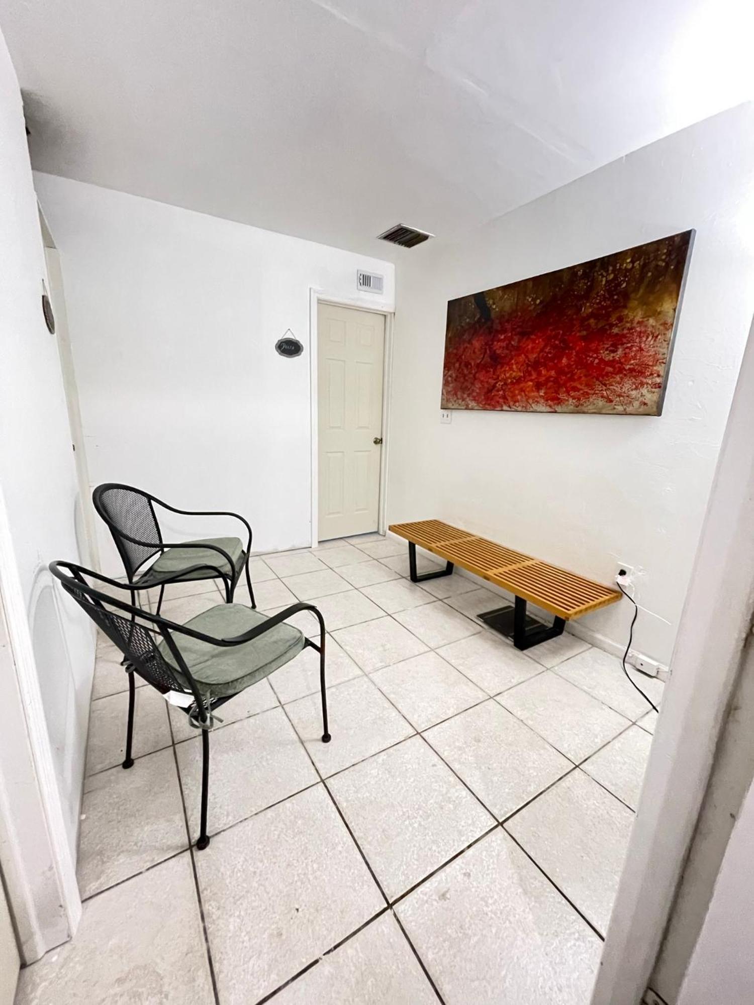 Ludge By Miami Airport Hostel Εξωτερικό φωτογραφία